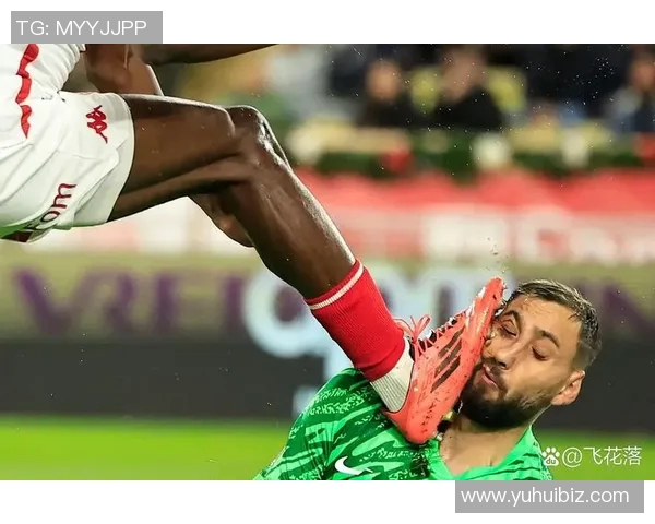 足球球星在韩国节目遭遇暴力冲突引发广泛关注与热议